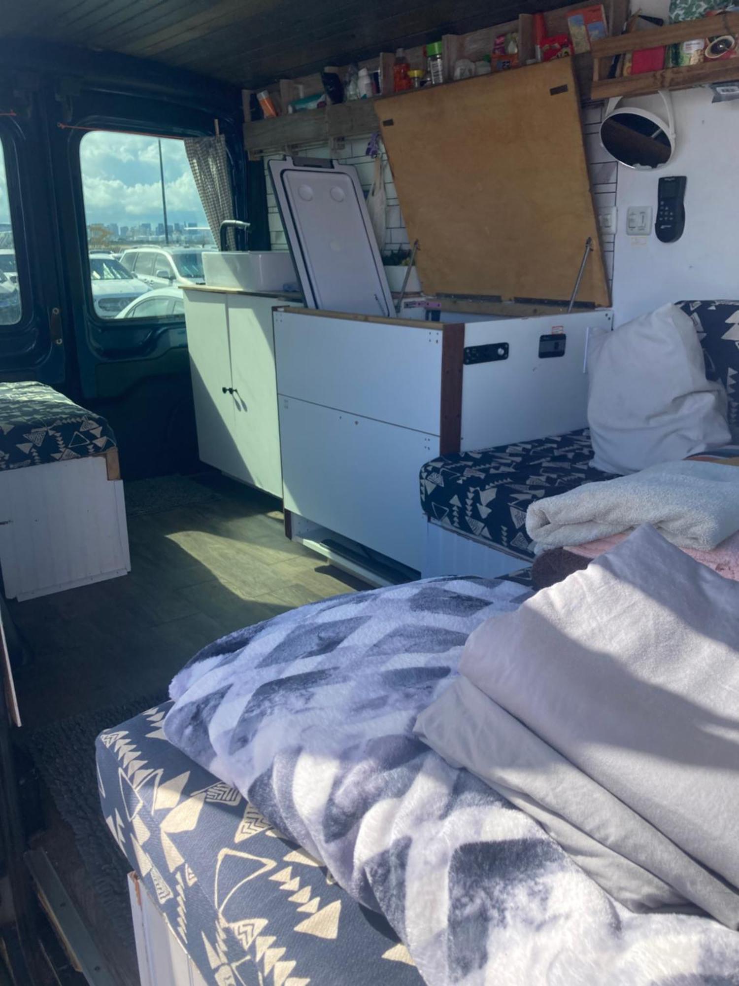 Oahu Camper Adventures Otel Kailua Dış mekan fotoğraf